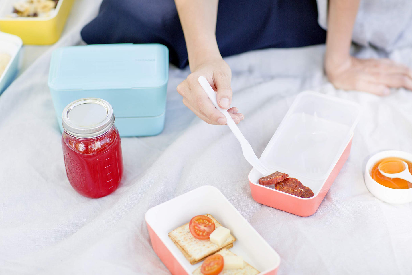 TAKENAKA Bento Bite Dual from, Eco-Friendly and Sustainable Japanese Style Bento Lunch Box (Pistachio Green)